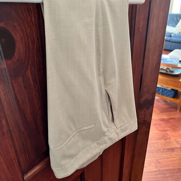 Babaton Atelier Ankle Pant - Picture 2 of 7